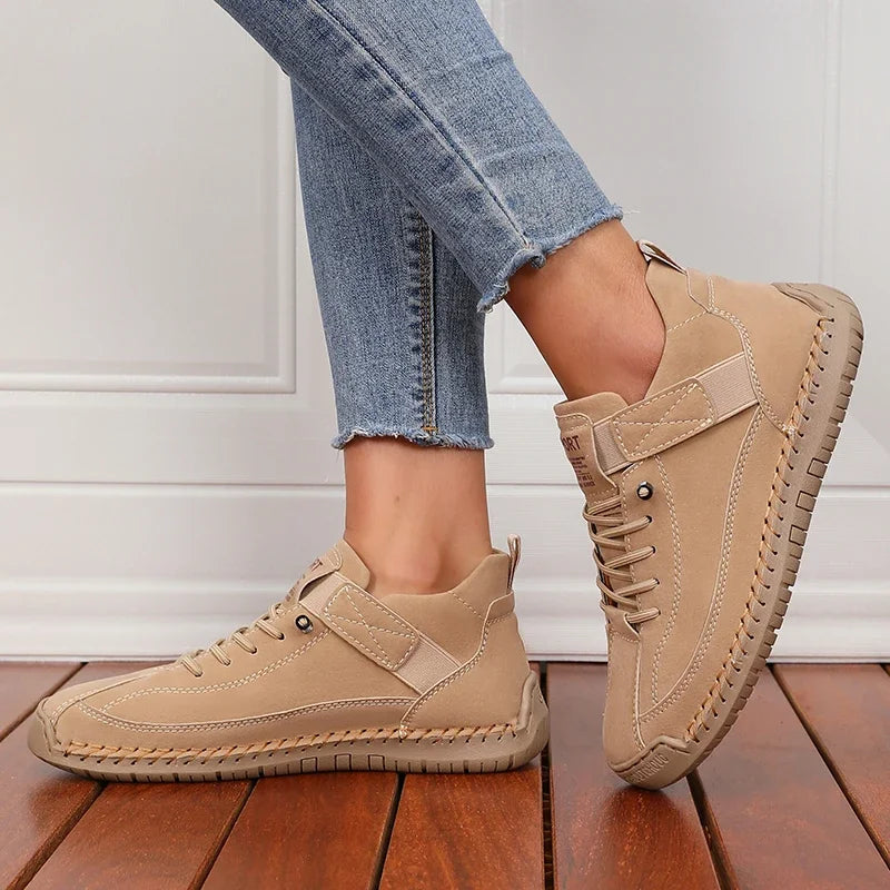 Handmade Leather Women’s Loafers Casual Comfortable Soft-Soled High-Quality Motorcycle Boots Fashionable British Tennis Nude Boots