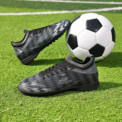 Uudet miesten korkealaatuiset jalkapallokengät, nappulakengät otteluihin, sisäkäyttöön, suosittuihin ulkopeleihin, nurmelle, korkeavartiset futsal-luistamattomat sneakerit