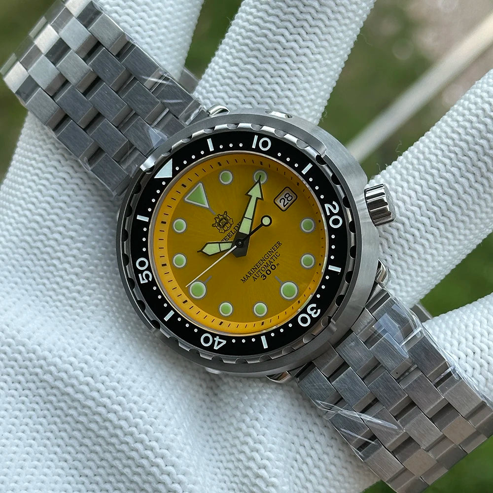 STEELDIVE Popular SD1975 47.5MM Case Red Dial 300M Waterproof AR Sapphire Glass Tuna Dive Men's NH35 Automatic Watches for You