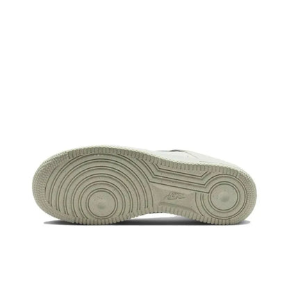 Nike Air Force 1 Low Unisex Classic Sneakers, Comfortable Cushioning & Durable Design for Casual Everyday Wear FN8540-100