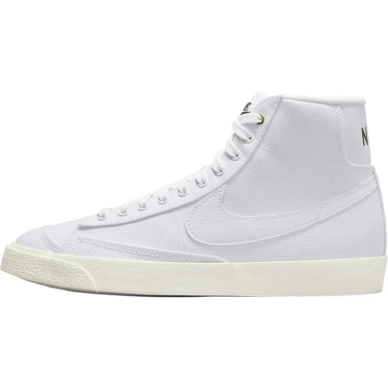 Nike Authentic BLAZER Pioneers Damen-Freizeit-Sneaker, niedrig geschnitten, leicht DX5550-100