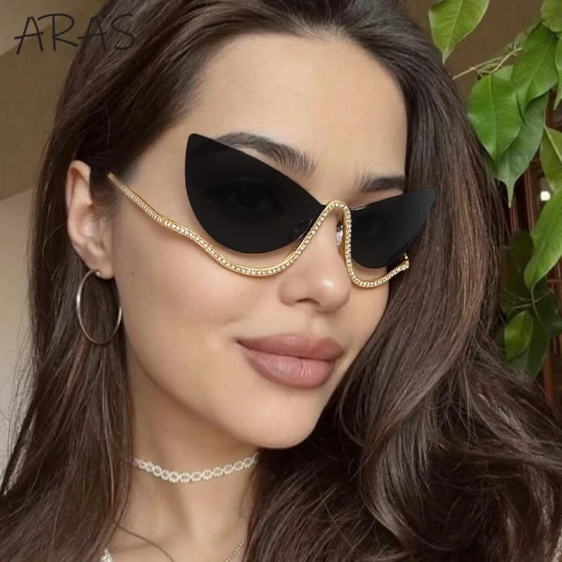 Sexy Cat Eye Rimless Sunglasses Women 2026 Luxury Brand Trendy Rhinestone Sun Glasses Punk Metal Frame Eyewear Outdoor Shades