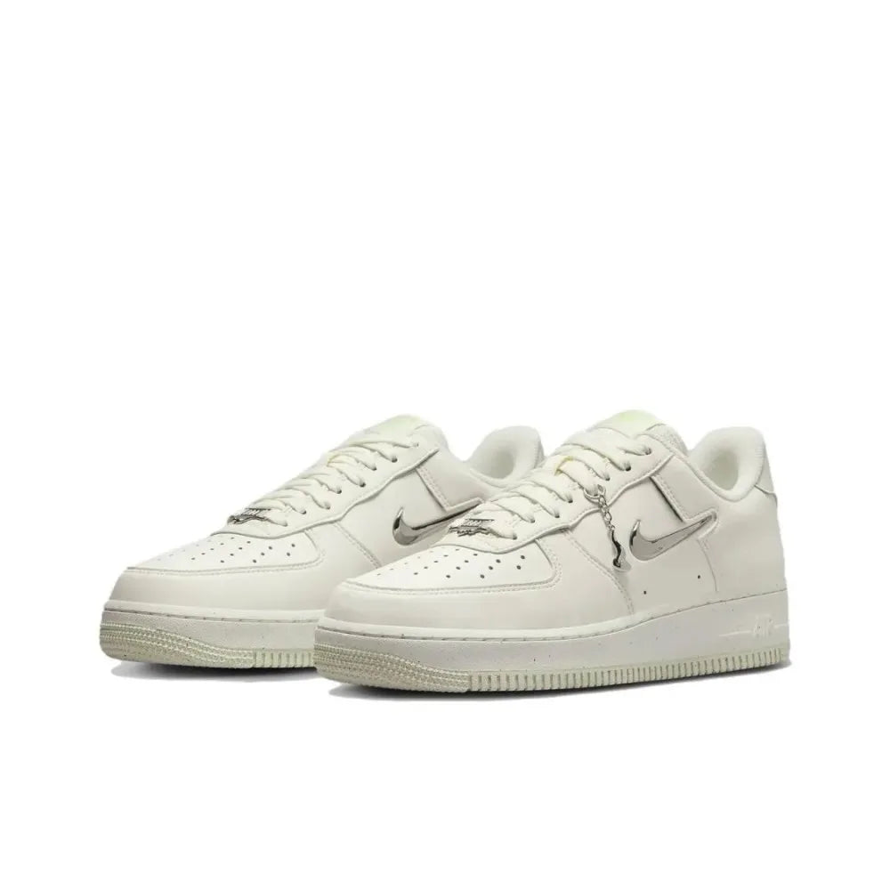 Nike Air Force 1 Low Unisex Classic Sneakers, Comfortable Cushioning & Durable Design for Casual Everyday Wear FN8540-100