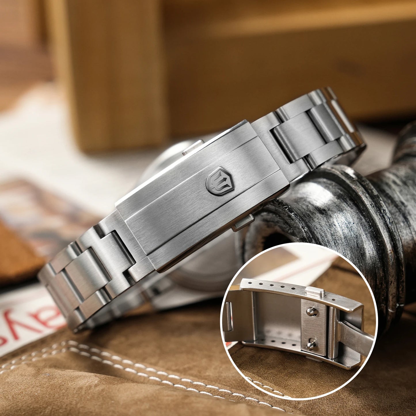 Watchdives WD5513Q 40mm Quartz Diver Watch VH31 Sweep Second Sapphire 200m Waterproof Steel Bracelet BGW9 Lume Mens Watch