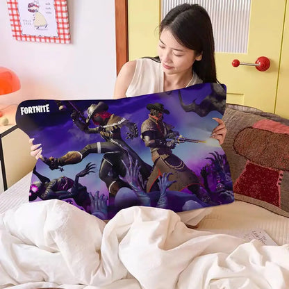 Joc de desene animate F-FortniteS. Fabricat din poliester cu uscare rapidă, antiderapant. Prosop de pernă de înaltă calitate. Față de pernă antiderapantă, fixată bine.