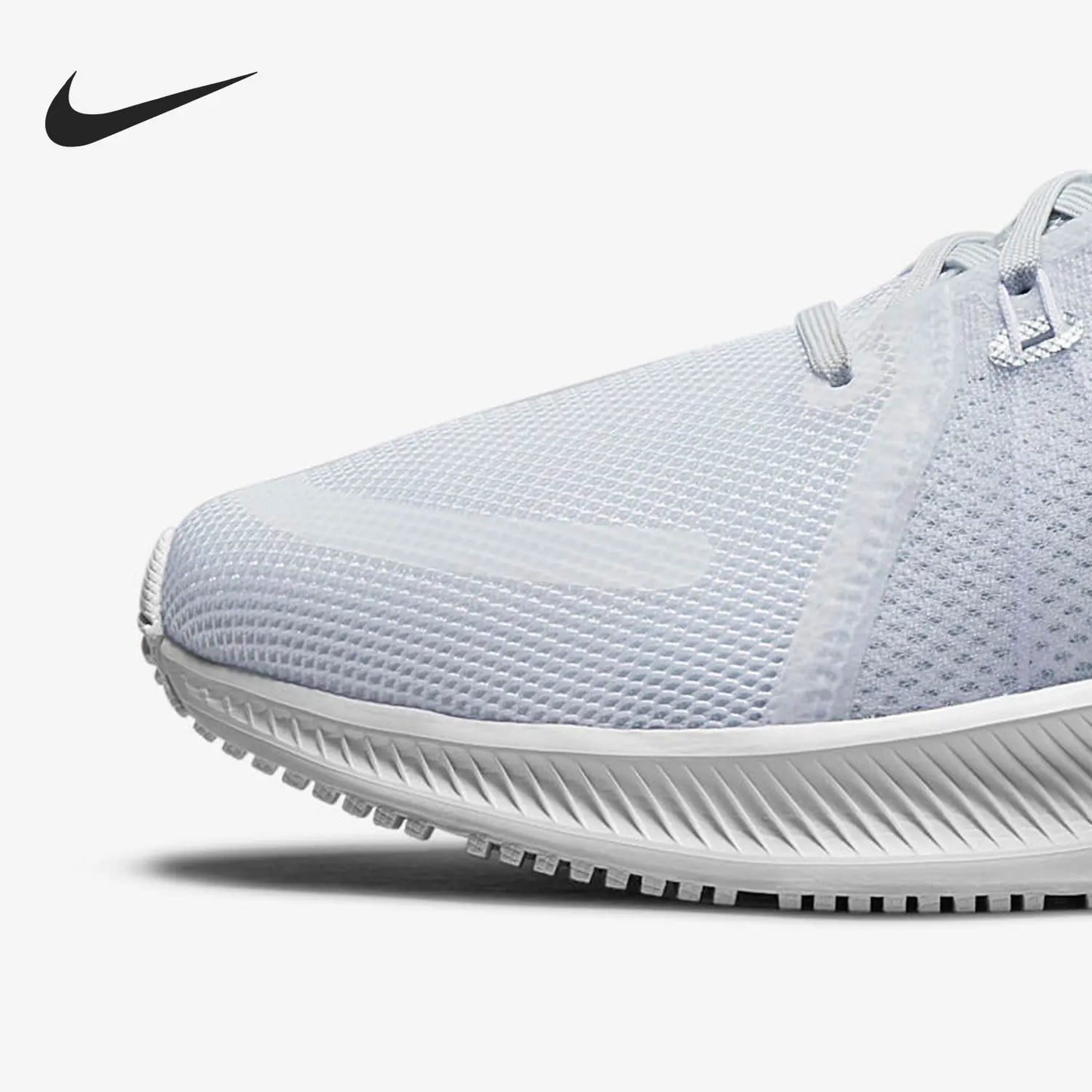 Nike Authentic Quest 4 Damen-Sportschuhe, niedrig geschnitten, atmungsaktive Laufschuhe DA1106-100