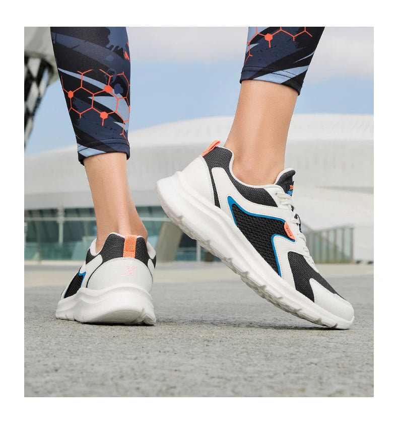 Zapatillas deportivas Xtep para hombre, de malla transpirable, para correr, para maratón de invierno, negras y blancas, zapatillas deportivas para hombre, 879119110110