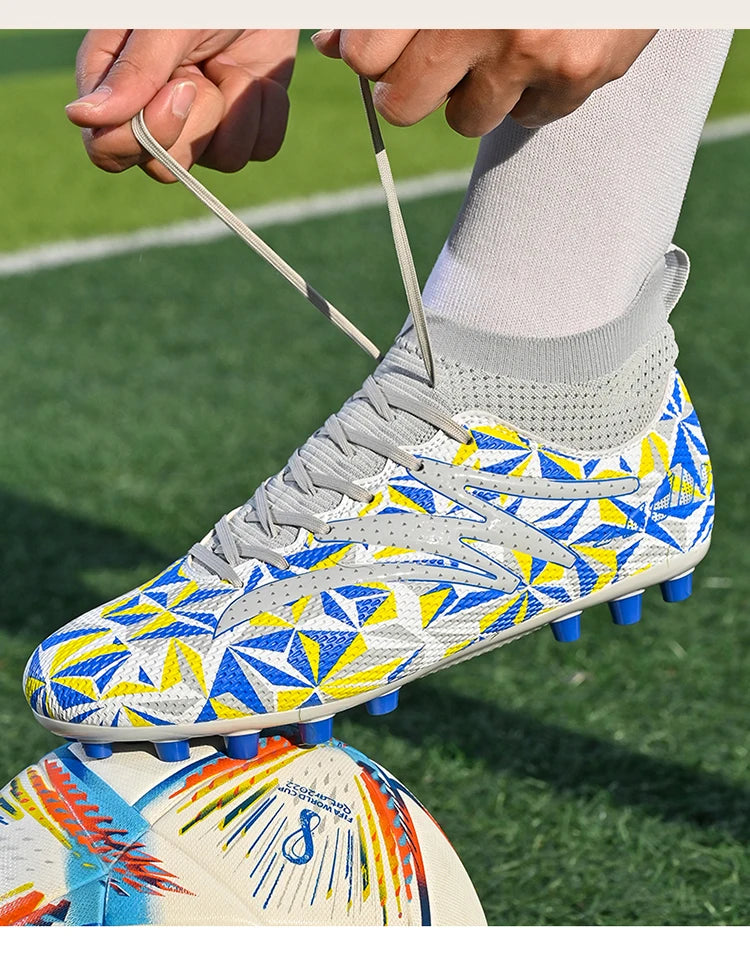 New Men Football Boots Breathable Sport Training Soccer Shoes Cleats Sport Outdoor TF Futsal Match Turf Grass Drop Shipping