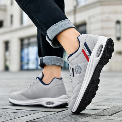 Chaussures de sport pour hommes grande taille respirant confortable résistant à l'usure Snekaers semelle souple chaussures de course plates décontractées pour homme