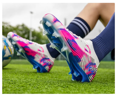 New Men Soccer Shoes Hot-selling Sneakers Grass Cleats High-quality Football Boots Non-Slip Boys Match Outdoor High-top Light