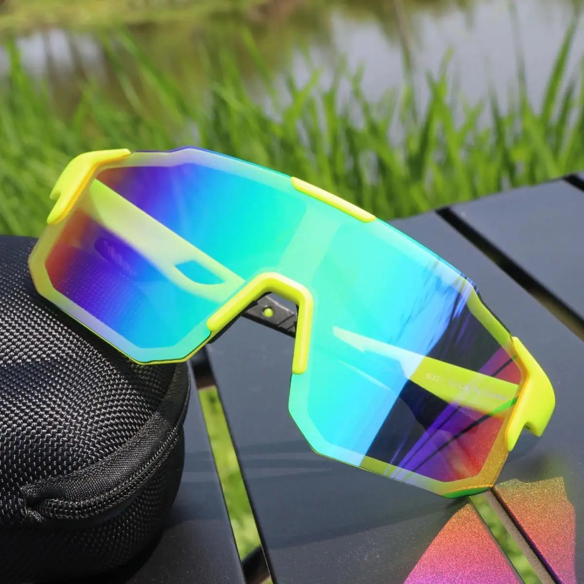 New Cycling Sunglasses Large Frame UV400 Shades UV Protection Outdoor Sports Windproof Anti-Ultraviolet Hiking Climbing Goggles