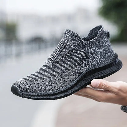 Men's Breathable Sneakers Comfortable Running Shoes Outdoor Slip-On Walking Sneakers Sock Jogging Shoes
