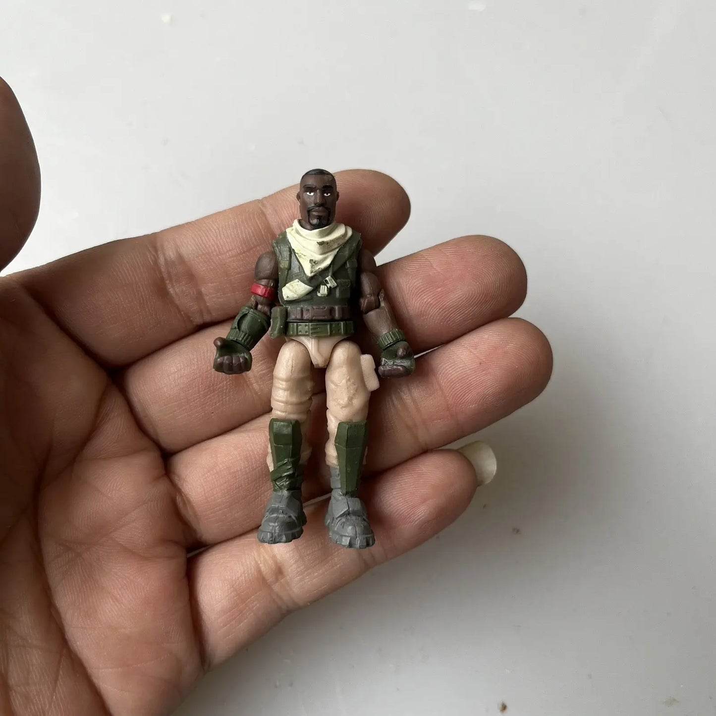 Fortnite Robin Zix Game Peripheral Cartoon figurine Toy Personality Creative Joint Action Figure Model Ornaments Birthday Gift