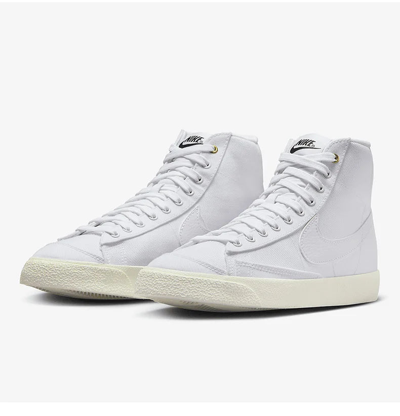 Nike Authentic BLAZER Pioneers Damen-Freizeit-Sneaker, niedrig geschnitten, leicht DX5550-100