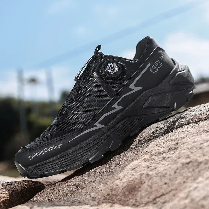 Sneakers til mænd, casual udendørssko, skridsikre, stødabsorberende og alsidige offroad-vandresko med komfortabel, blød sål til løb for mænd