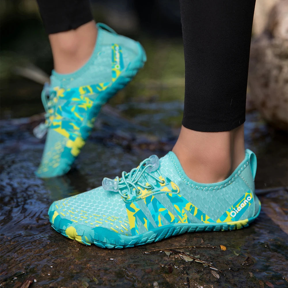 Oiaano platūs barefoot tipo juodi batai vyrams, moterims ir unisex – sportiniai vandens bateliai paplūdimiui, minkštu padu, lengvi ir kvėpuojantys