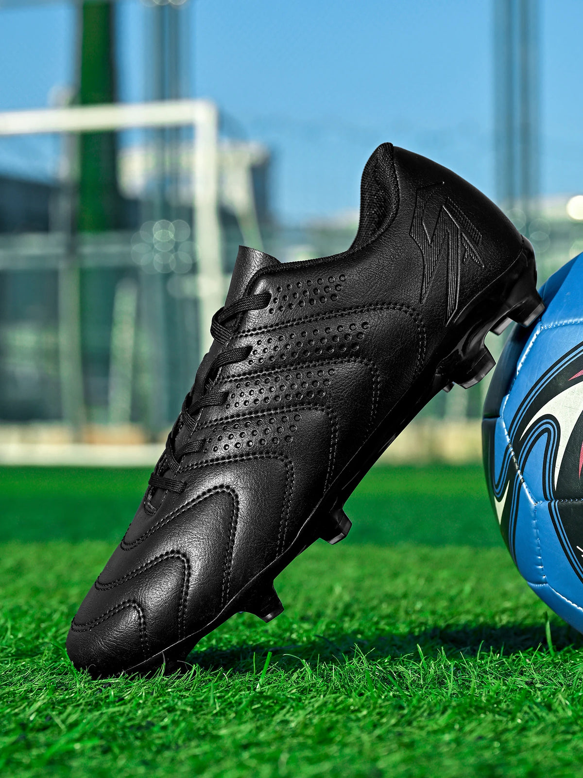 Chaussures de football FG AG pour adultes, tige légère en PU synthétique, crampons antidérapants pour terrain en herbe naturelle et artificielle en plein air