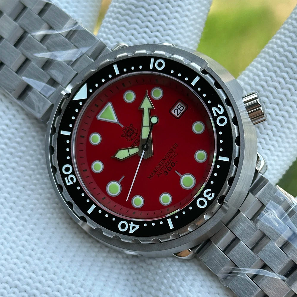 STEELDIVE Popular SD1975 47.5MM Case Red Dial 300M Waterproof AR Sapphire Glass Tuna Dive Men's NH35 Automatic Watches for You