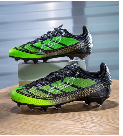 Nouvelles chaussures de football pour hommes, chaussures de sport d'extérieur, chaussures d'entraînement, chaussures de football antidérapantes, baskets professionnelles ultralégères unisexes