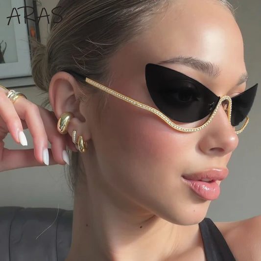 Sexy Cat Eye Rimless Sunglasses Women 2026 Luxury Brand Trendy Rhinestone Sun Glasses Punk Metal Frame Eyewear Outdoor Shades