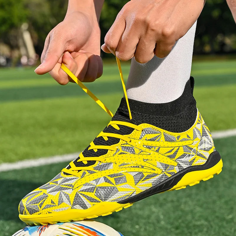 New Men Football Boots Breathable Sport Training Soccer Shoes Cleats Sport Outdoor TF Futsal Match Turf Grass Drop Shipping