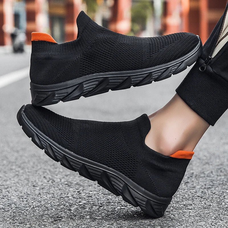 Breathable Men's Casual Shoes Lightweight Vulcanized Outdoor Platform Loafers Soft Mesh Flats Non-slip Sneakers