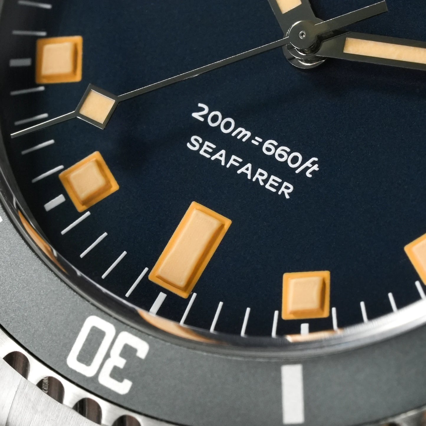 Watchdives WD5513Q 40mm Quartz Diver Watch VH31 Sweep Second Sapphire 200m Waterproof Steel Bracelet BGW9 Lume Mens Watch