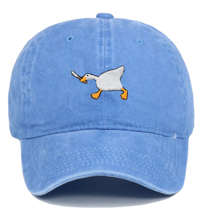 Embroidered baseball cap with goose pattern for men and women, casual and fashionable city style duckbill cap