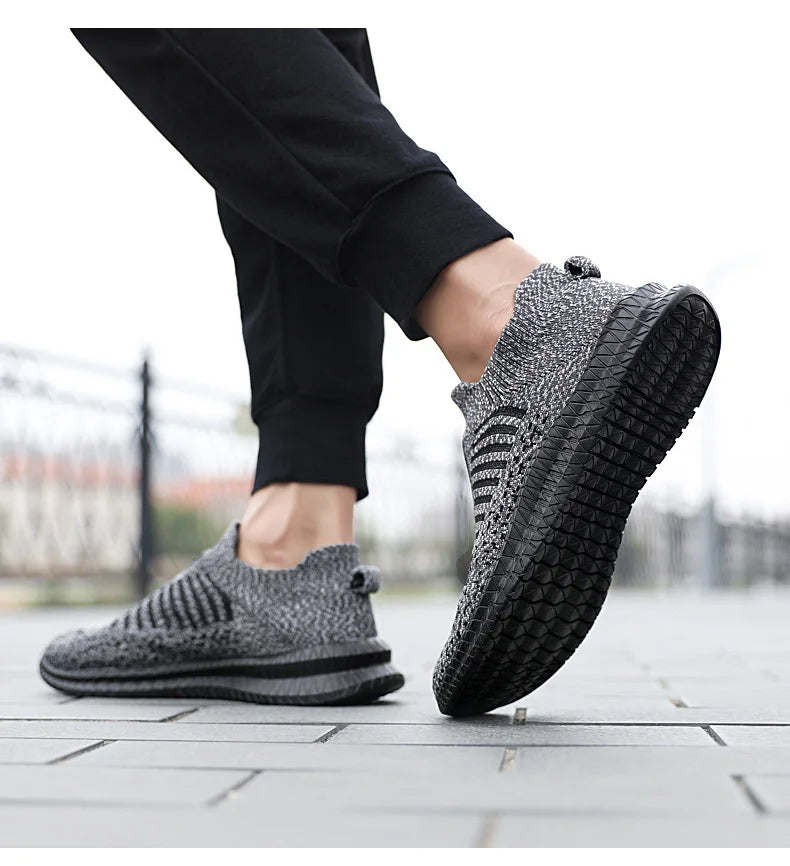 Men's Breathable Sneakers Comfortable Running Shoes Outdoor Slip-On Walking Sneakers Sock Jogging Shoes