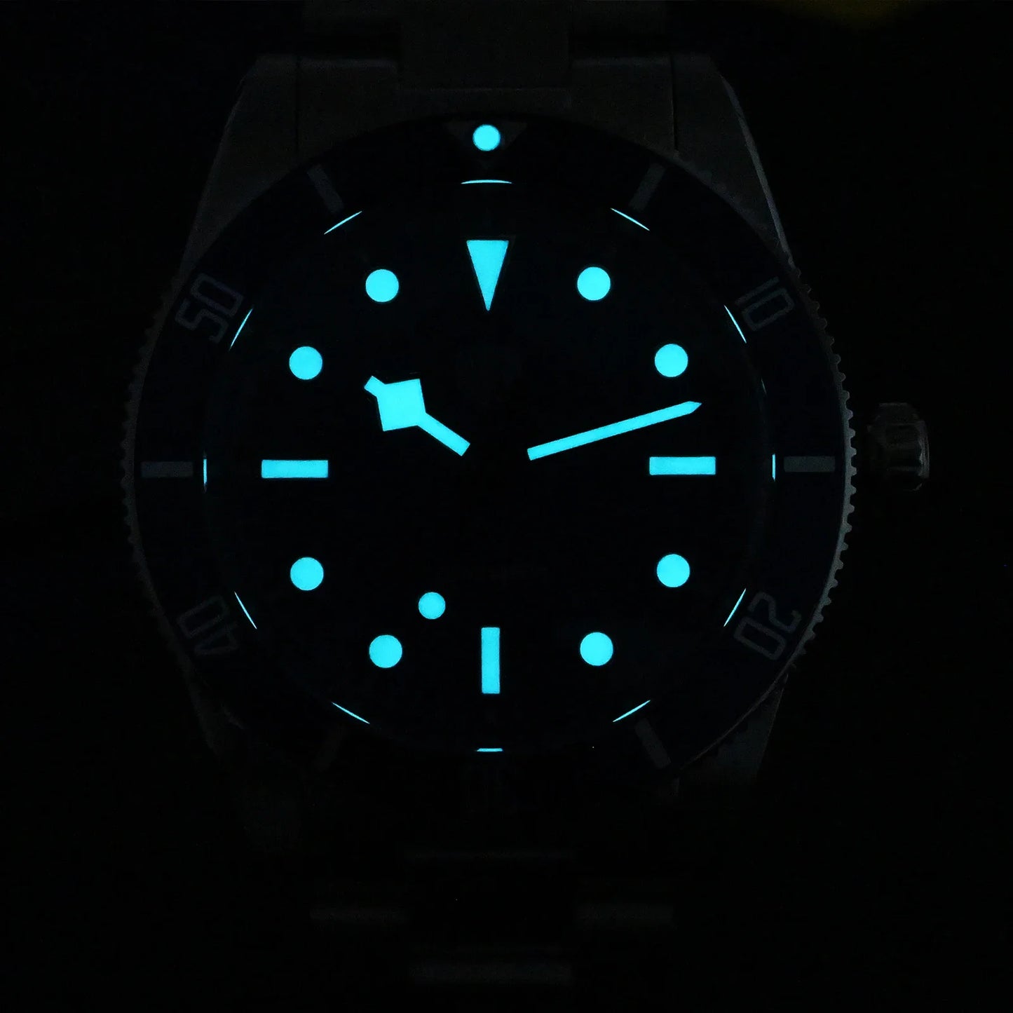 Watchdives WD7922 BB54 Watch VH31 Sweep Second Movement Sapphire Crystal 20bar Waterproof C3 Luminous 37mm Vintage Watches