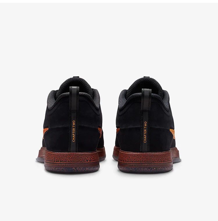 Nike Authentic Four Seasons Style letvægts-basketballsko til mænd med polstring og snørebånd IB6688-001