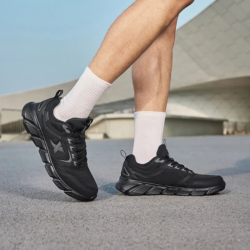 Xtep Scarpe da running da uomo estive in mesh traspirante, resistenti all’usura, sportive, leggere, casual per giovani, ammortizzate 875219110065