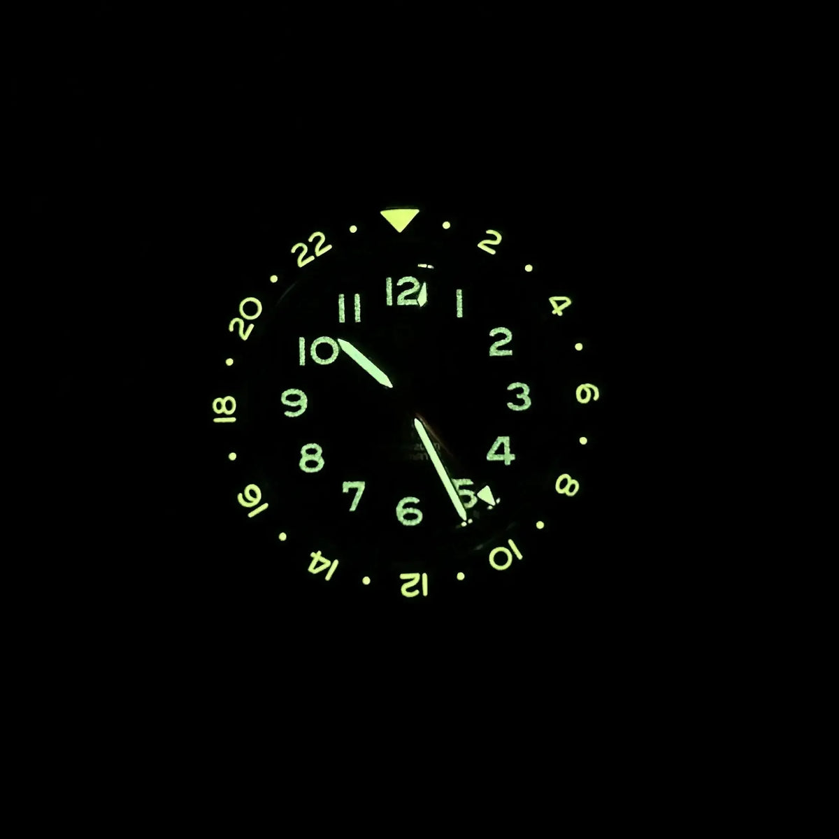 PAGANI DESIGN 2026 NEW Top GMT Men Automatic Mechanical Watches Pearl DG5833 Waterproof Luminous Sapphire Glass reloj hombre