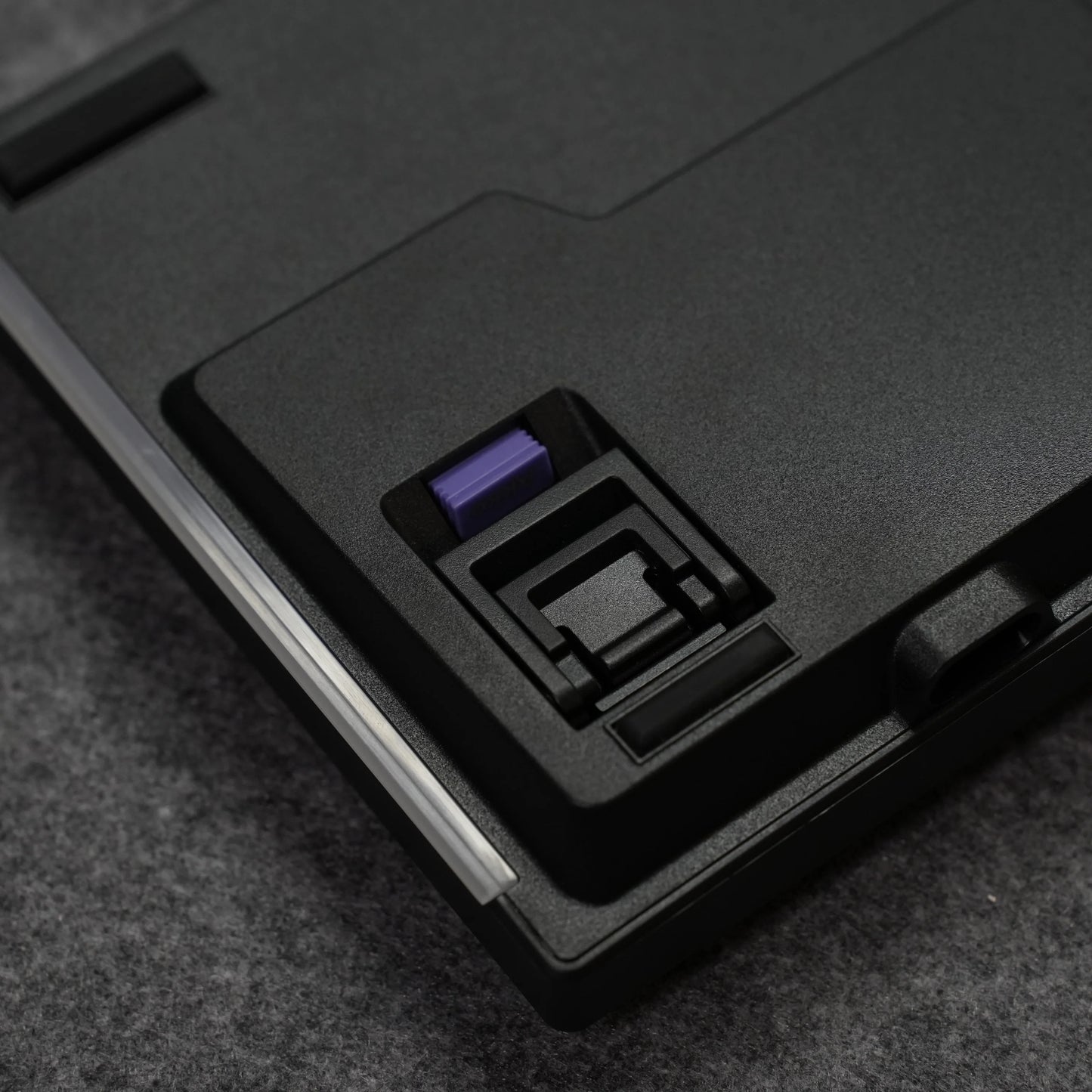 Akko 5075 V3 Keyboard 75% ANSI-US With Volume Hot-swappable RGB USB Type-C/2.4g&BT5.0 Tri-mode Custom Gaming Mechanical Keyboard