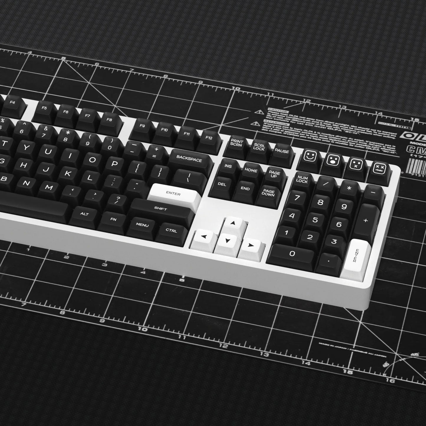 KBDiy 161 Keys/Set PBT SA Profile GMK Keycaps for Mechanical Keyboard Black And White Double Shot Keycap Custom ISO for K500