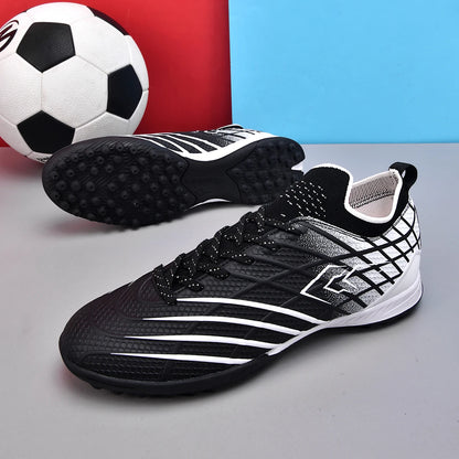Nouvelles chaussures de football pour hommes, crampons de futsal, chaussures de football, confortables, ultra-légères, pour terrain synthétique et naturel, sportives, antidérapantes, pour adultes, professionnelles.