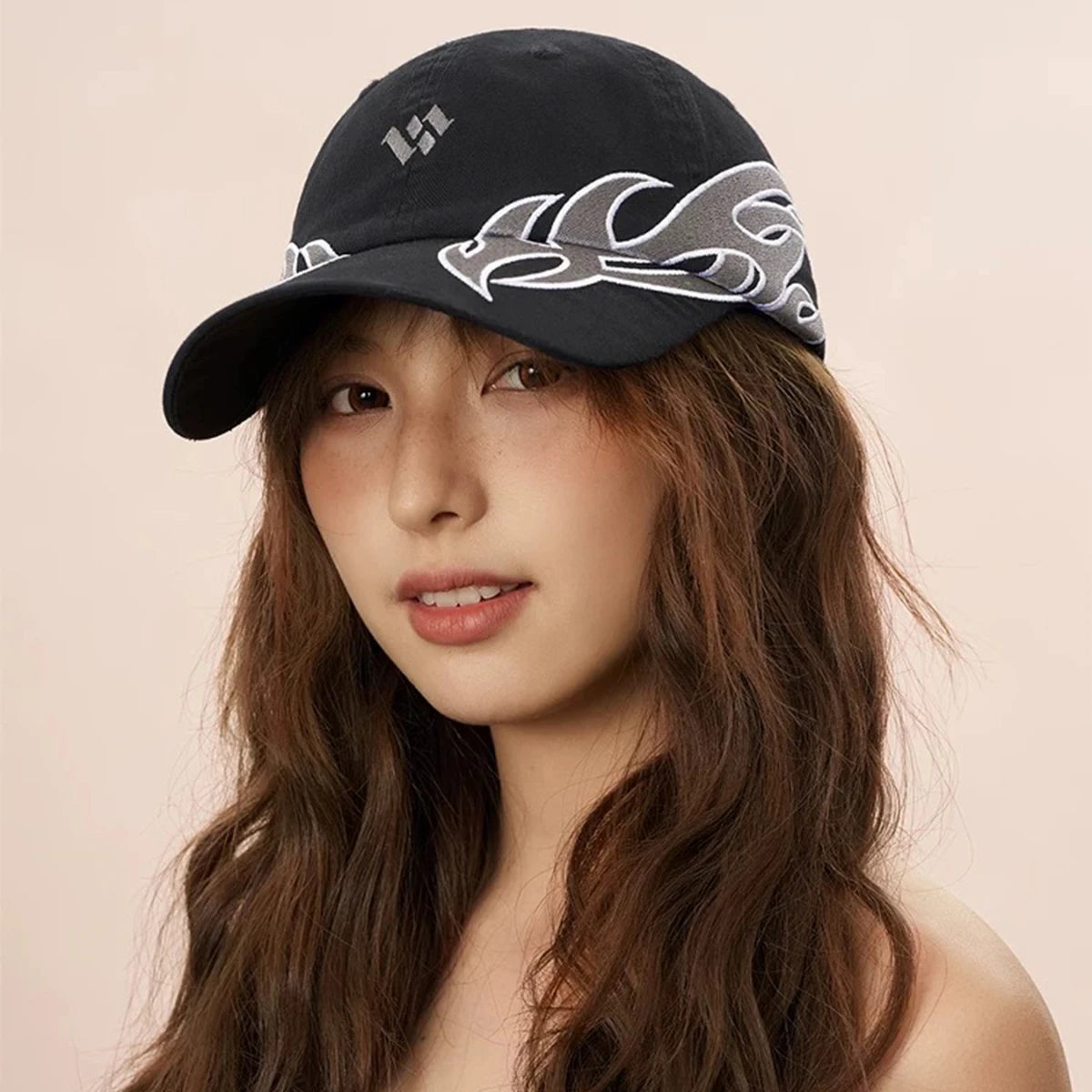 Niche Hip Hop Letter Flame Flag Baseball Hats New Unisex Sunshade Personal Versatile Color Block Fashion Retro ins Peaked Caps