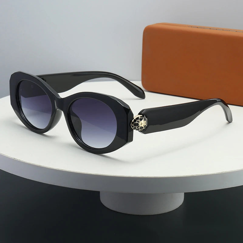 2026 New Oval-Shaped Sunglasses with a European and American Style, Featuring a Unique Metal Snake Head Design, Cross-Border Fashion Versatile Sunglasses for Women with a High-End Feel