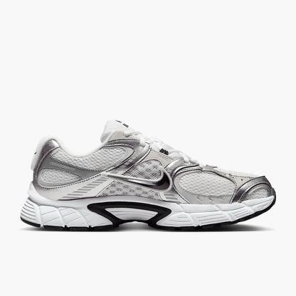 Nike Men's NIKE V5 RNR Athletic Casual Shoes HJ5228-104