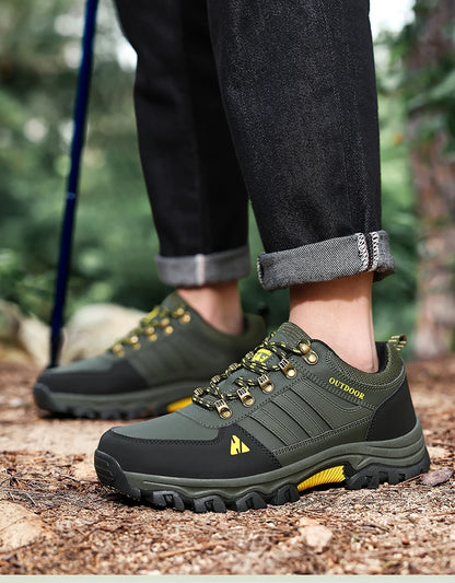 Men's Hiking Shoes outdoor waterproof Leather Anti Slip Comfortable Hunting Walking Shoes Wear-resistant Casual Sneakers