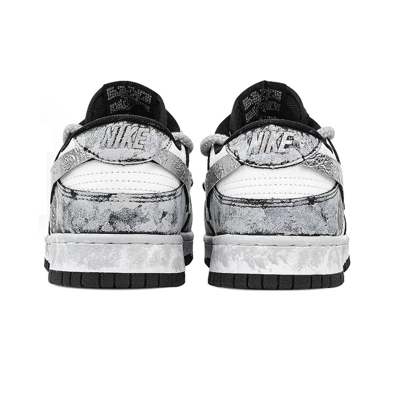 Individuell gestaltete Sneaker Nike Dunk „Silver Bloom Rose“ mit Ink-Wash- und Splatter-Effekt – strapazierfähige Low-Top-Skateschuhe für Damen und Herren