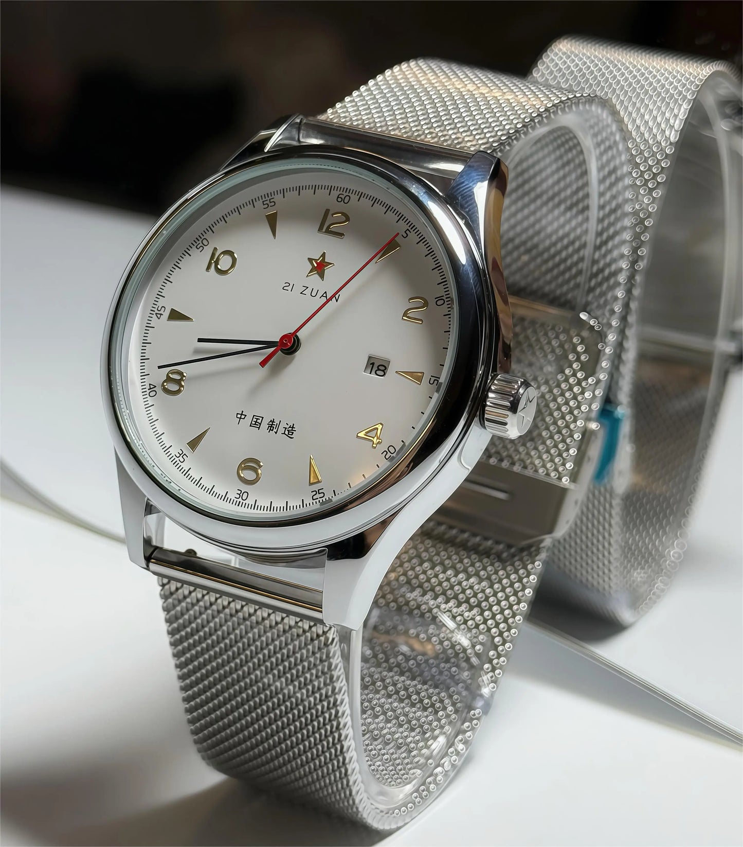 New 1963 Men's Pilot Watch 41mm Retro Gold Classic Sweep Second Stainless Steel Leather Strap Sport Fashion Men's Watch