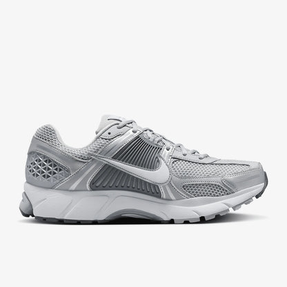 Offizielle Nike Original Zoom Vomero 5 Herren-Sportschuhe im Retro-Look, atmungsaktiv, FJ4151-003