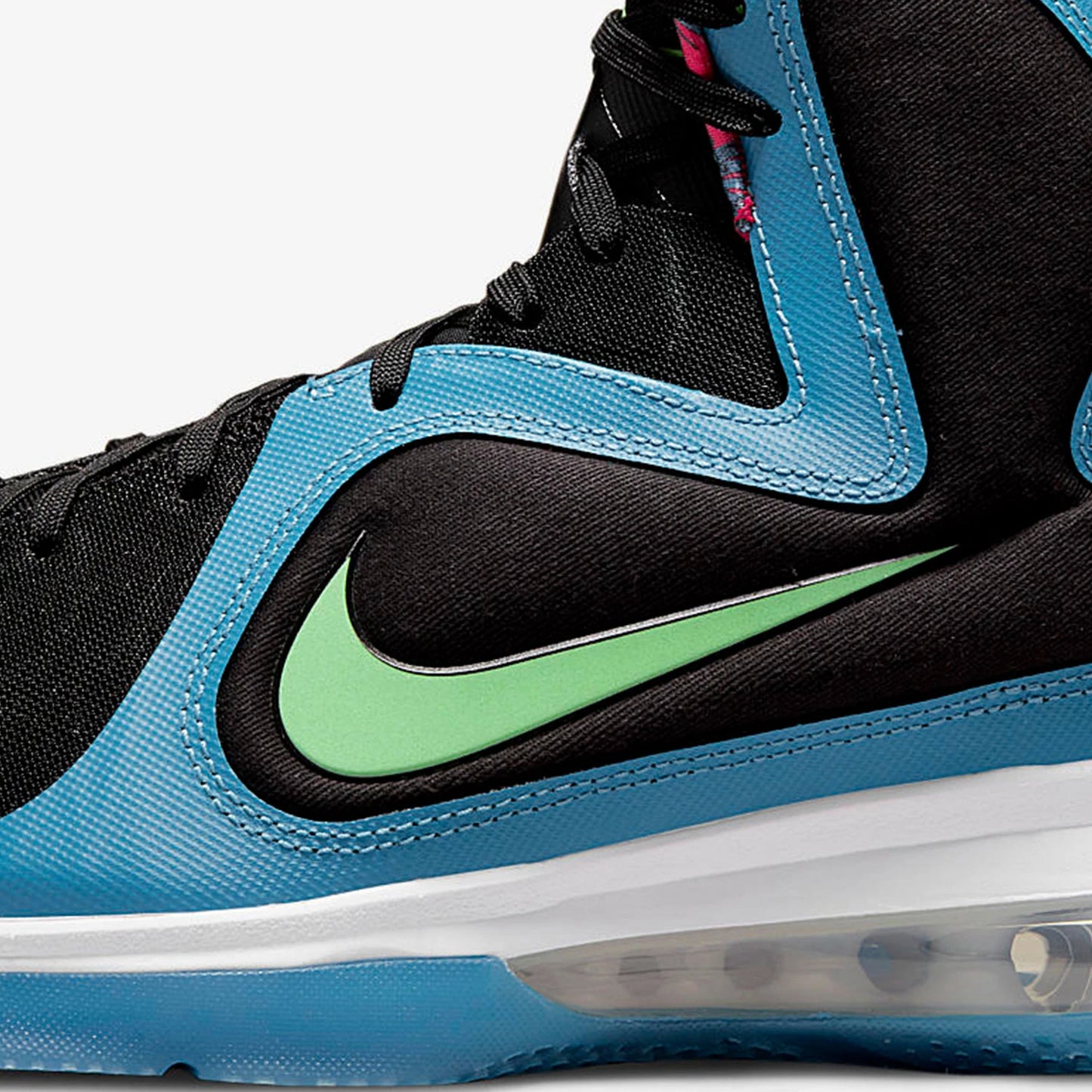 Zapatillas de baloncesto acolchadas para hombre Nike Authentic LeBron 9 DO5838-001