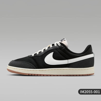 Nike Authentic JORDAN herresneakers med snørebånd, lavt skaft, åndbare og lette IM2055-001