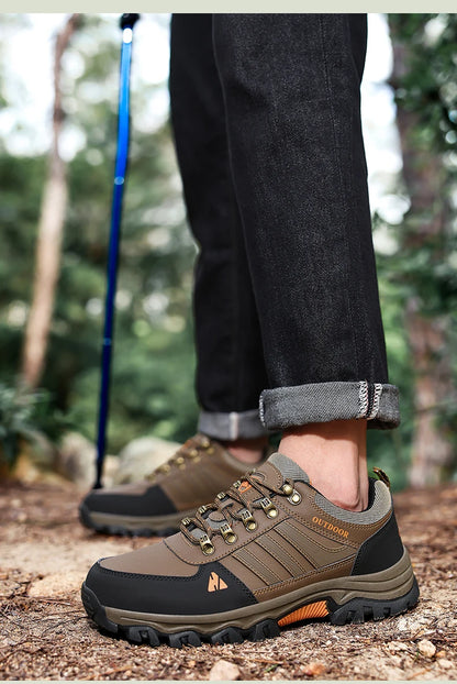Men's Hiking Shoes outdoor waterproof Leather Anti Slip Comfortable Hunting Walking Shoes Wear-resistant Casual Sneakers