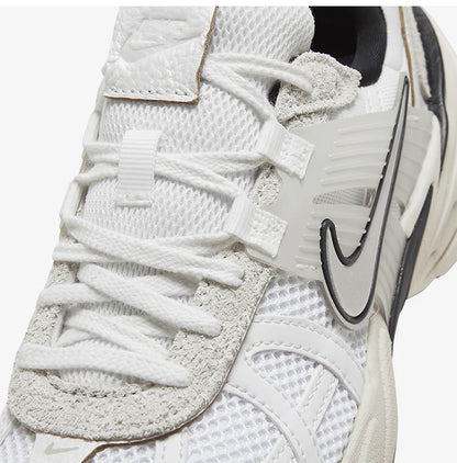 Nike genuine V2K Run Men's and Women's Breathable Cushioned Retro Running Shoes FN6703-100