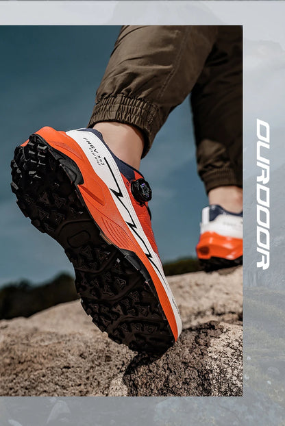 Sneakers til mænd, casual udendørssko, skridsikre, stødabsorberende og alsidige offroad-vandresko med komfortabel, blød sål til løb for mænd