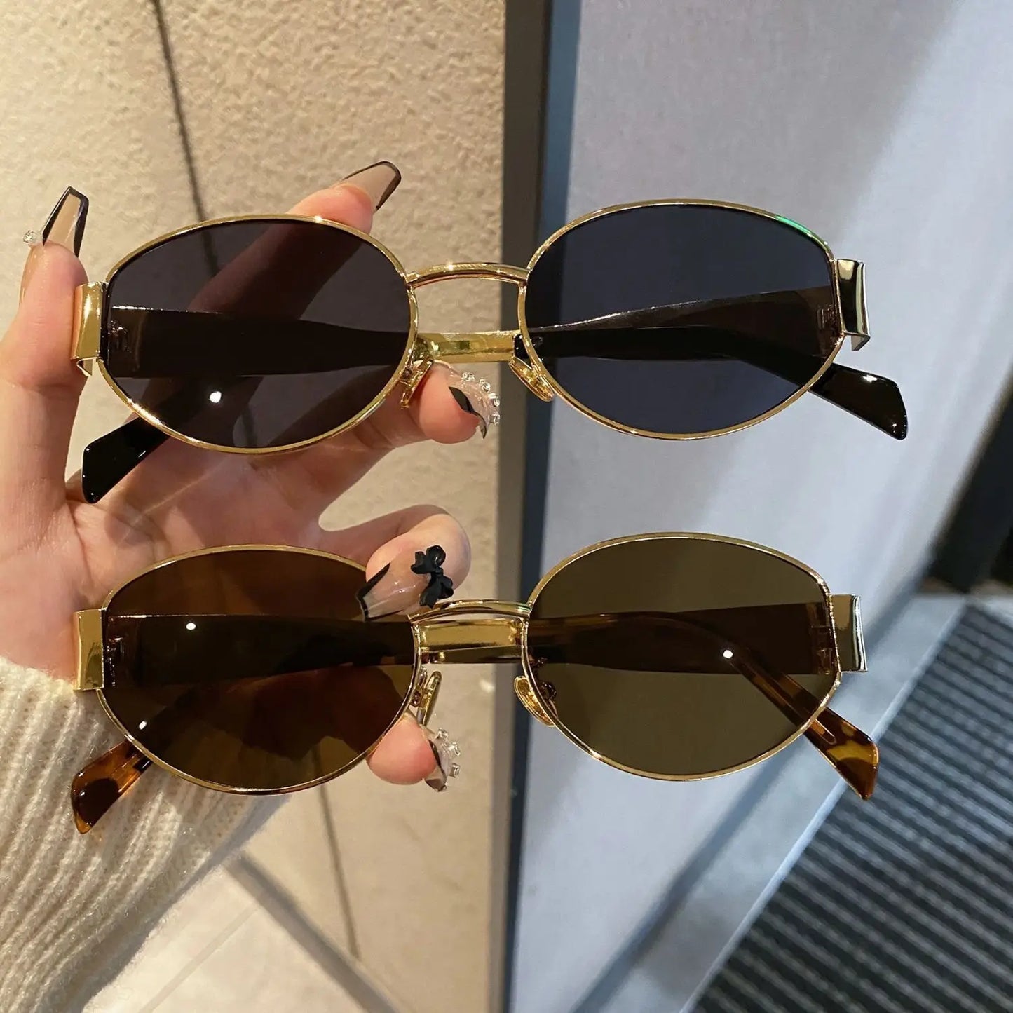 New Small Oval Women Sunglasses Trendy Luxury Design Metal Frame Shades UV400 Eyewear for Female Classic Vintage Sun Glasses