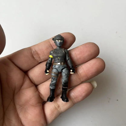 Fortnite Robin Zix Game Peripheral Cartoon figurine Toy Personality Creative Joint Action Figure Model Ornaments Birthday Gift